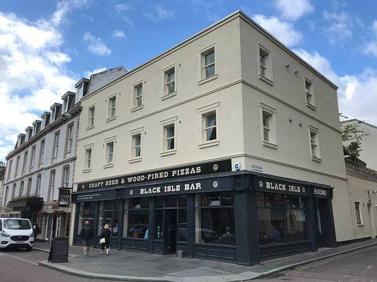 Black Isle Bar