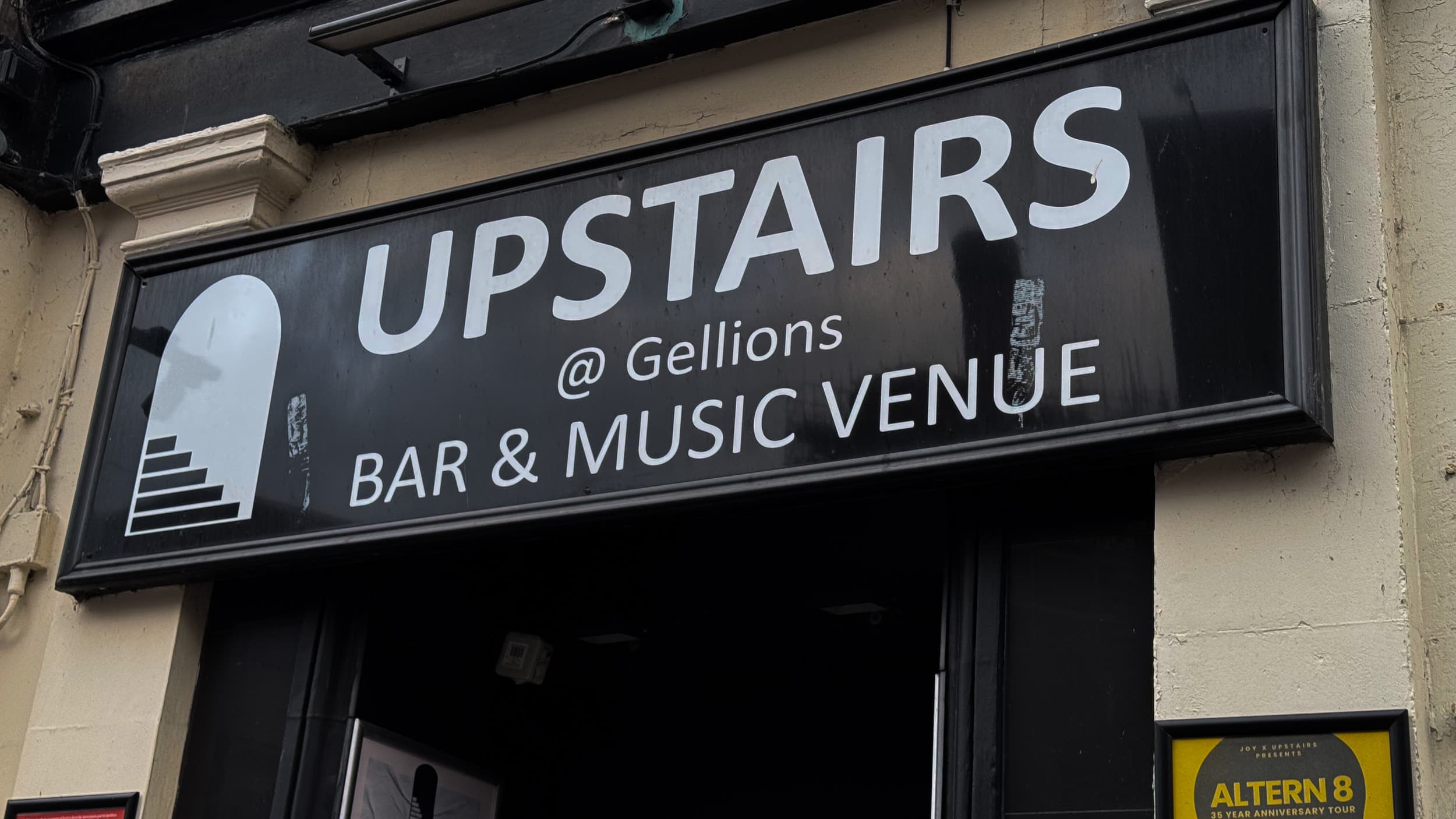 Svavar Knutur & Maia Eden — Live Music in Inverness